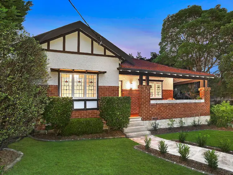 10 Euroka Street, Northbridge NSW 2063