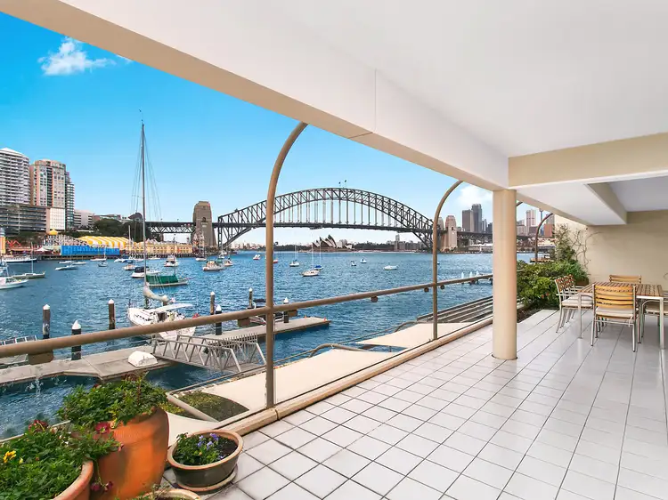 Third view of Homely apartment listing, 6/33 East Crescent Street, Mcmahons Point NSW 2060
