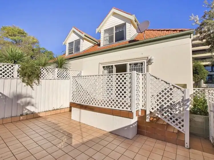 10 Martens Lane, Cremorne NSW 2090
