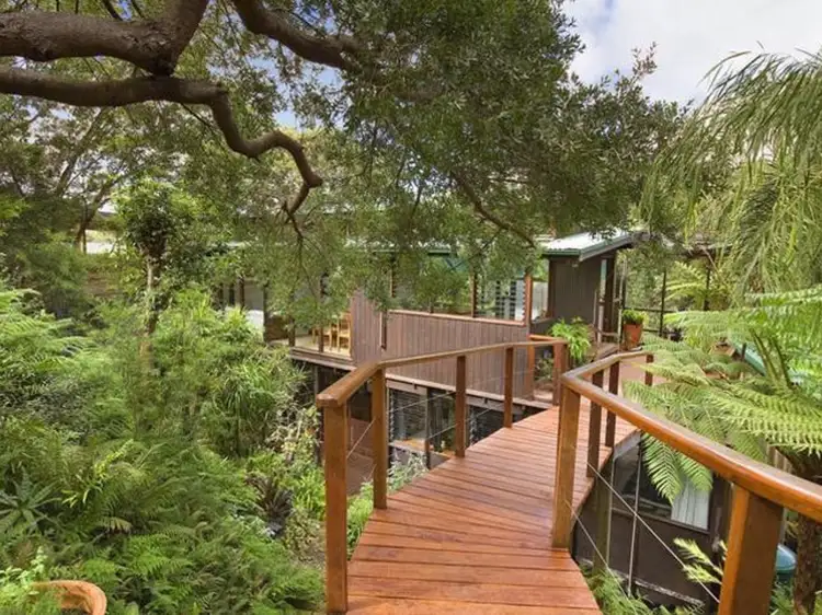 Main view of Homely house listing, 76 The Bulwark, Castlecrag NSW 2068