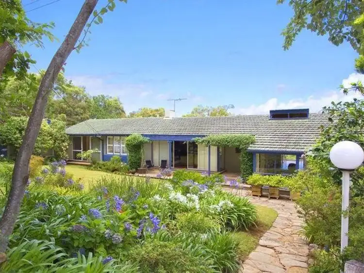 28 The Bulwark, Castlecrag NSW 2068