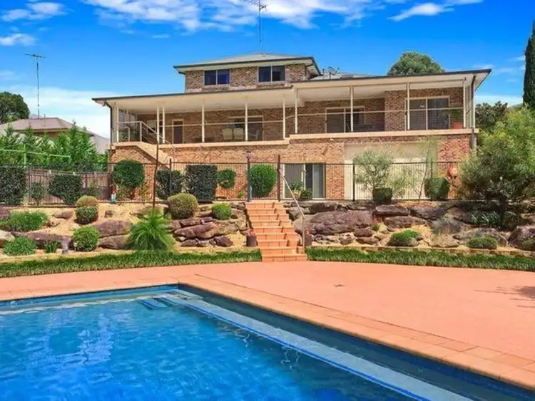 17 Strathfillan Way, Kellyville NSW 2155