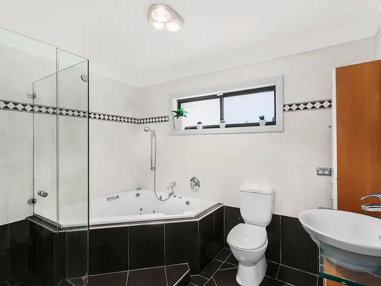 Sixth view of Homely house listing, 2 Cynthia Avenue, Castle Hill NSW 2154