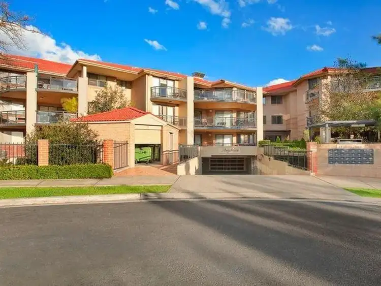11/2 Sherwin Avenue, Castle Hill NSW 2154
