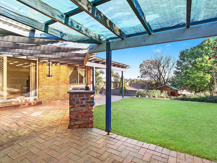 19 Leone Avenue, Baulkham Hills NSW 2153