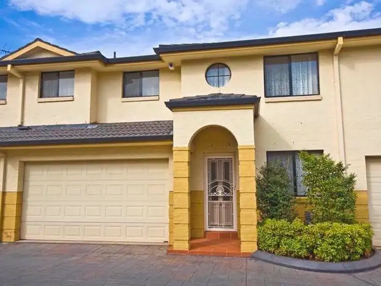 4/22 Seven Hills Road, Baulkham Hills NSW 2153