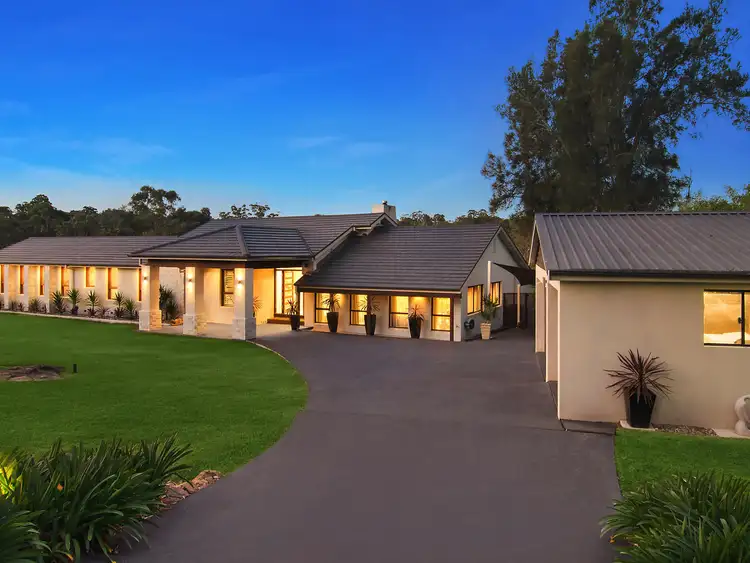 4 Larapinta Place, Glenhaven NSW 2156