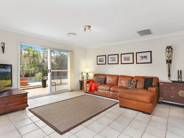 Fifth view of Homely house listing, 8 Broadoak Place, Castle Hill NSW 2154