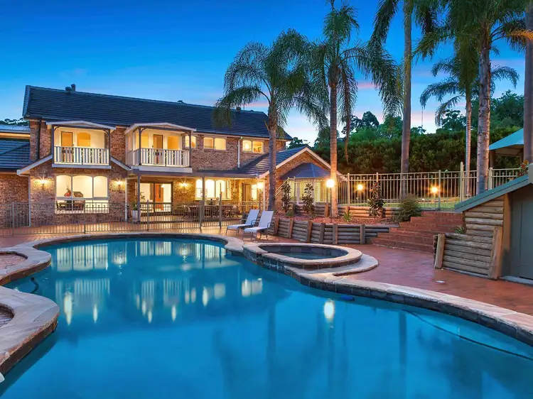 12 Cansdale Place, Castle Hill NSW 2154