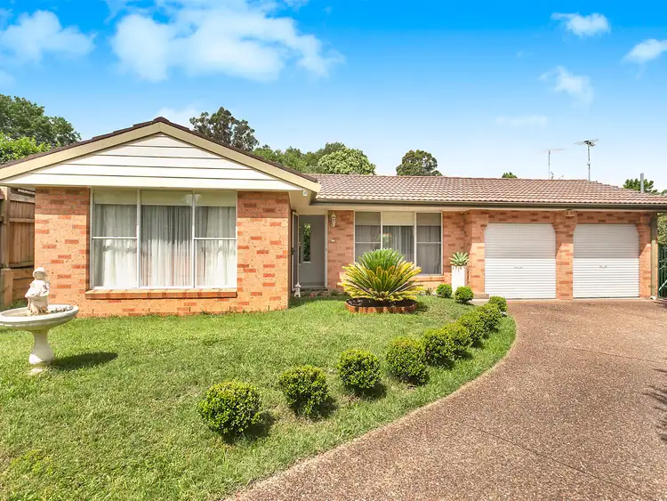 24 Lincoln Place, Castle Hill NSW 2154