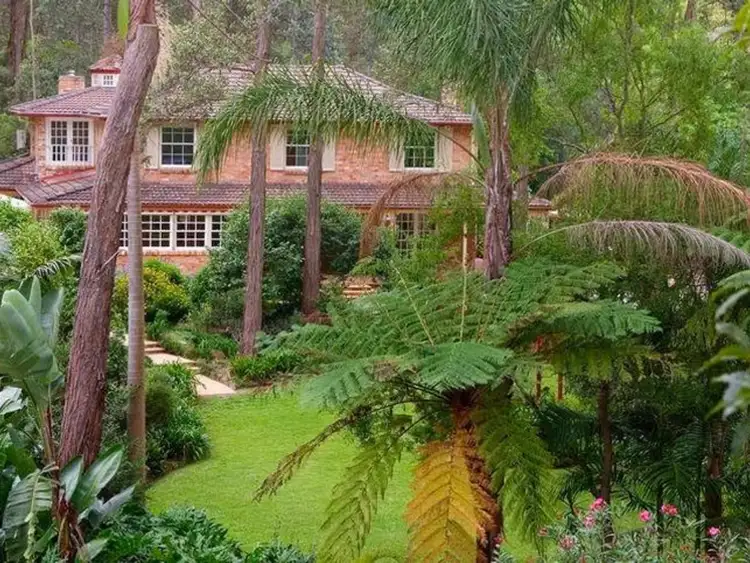 6 Howard Place, Castle Hill NSW 2154