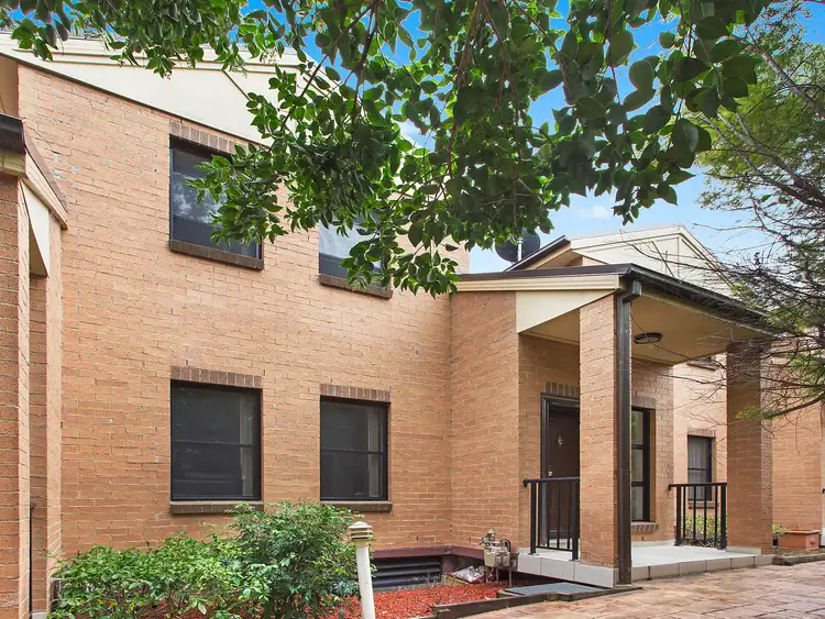 11/12 James Street, Baulkham Hills NSW 2153