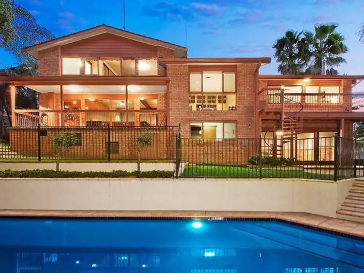 52 Ulundri Drive, Castle Hill NSW 2154