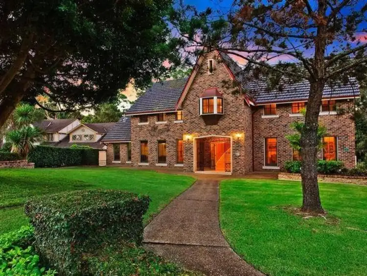 28 Ulundri Drive, Castle Hill NSW 2154