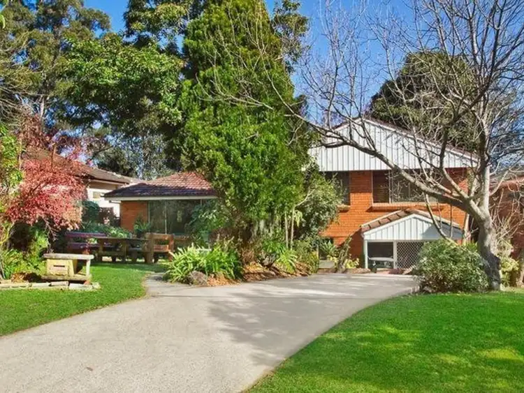 41 Dobson Crescent, Baulkham Hills NSW 2153