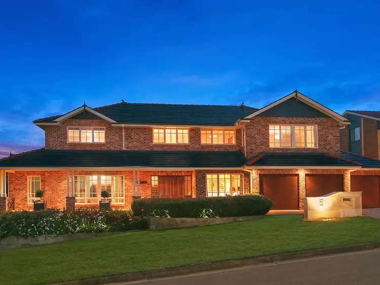 5 Stirling Court, Castle Hill NSW 2154