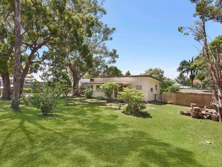 44 Bateau Bay Road, Bateau Bay NSW 2261