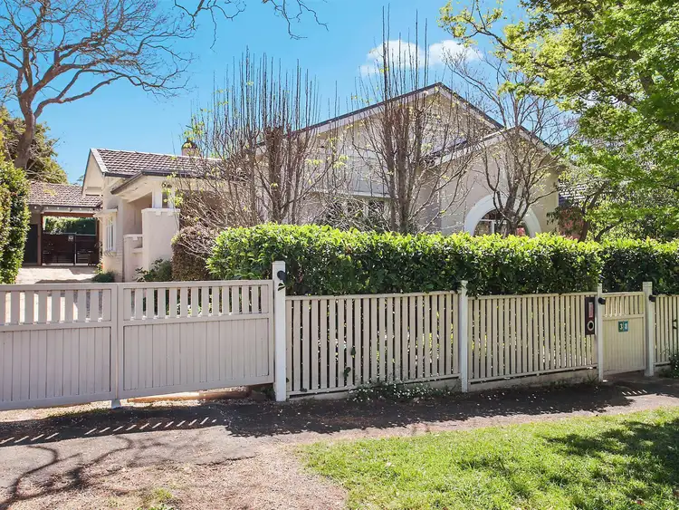 38 Gilroy Road, Turramurra NSW 2074
