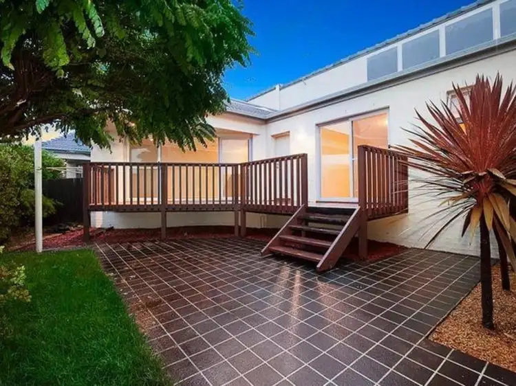 Main view of Homely townhouse listing, 5/11 Doeberl Place, Queanbeyan NSW 2620