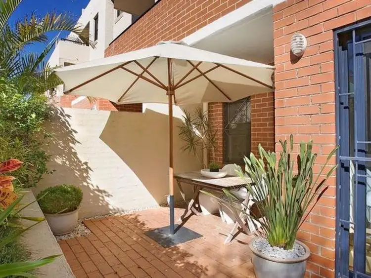 Main view of Homely apartment listing, 4/17 Lawrence Street, Alexandria NSW 2015