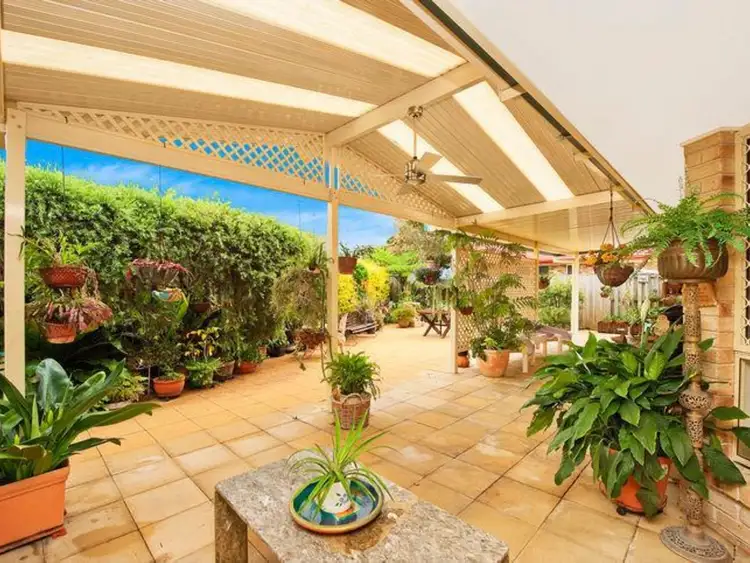 Main view of Homely semi-detached listing, 2/5 Foxhill Place, Banora Point NSW 2486