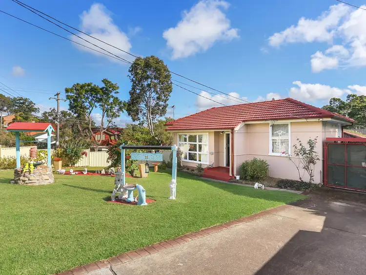 32 Wyatt Avenue, Padstow NSW 2211