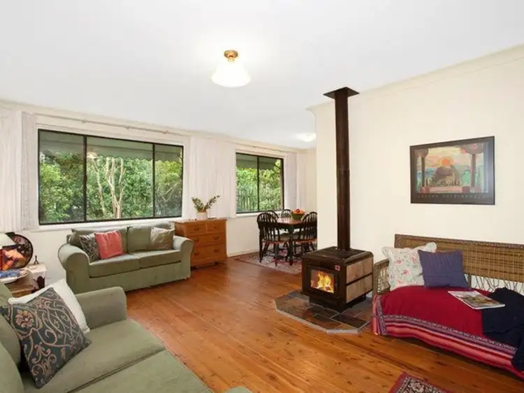 52 Stones Road, Mount Kembla NSW 2526