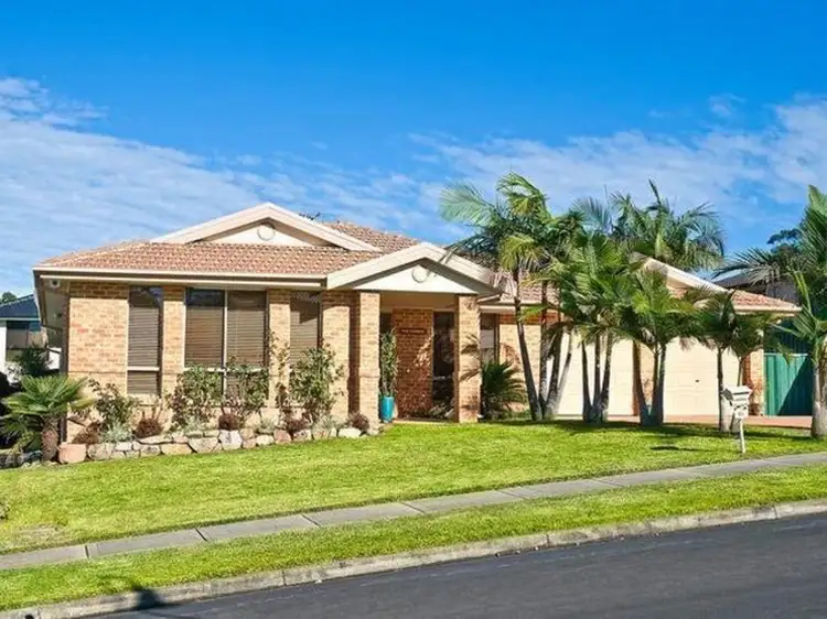 22 Sandalwood Avenue, Fletcher NSW 2287