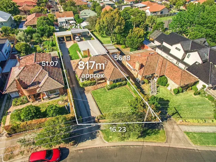 17 Lindsay Street, Mckinnon VIC 3204