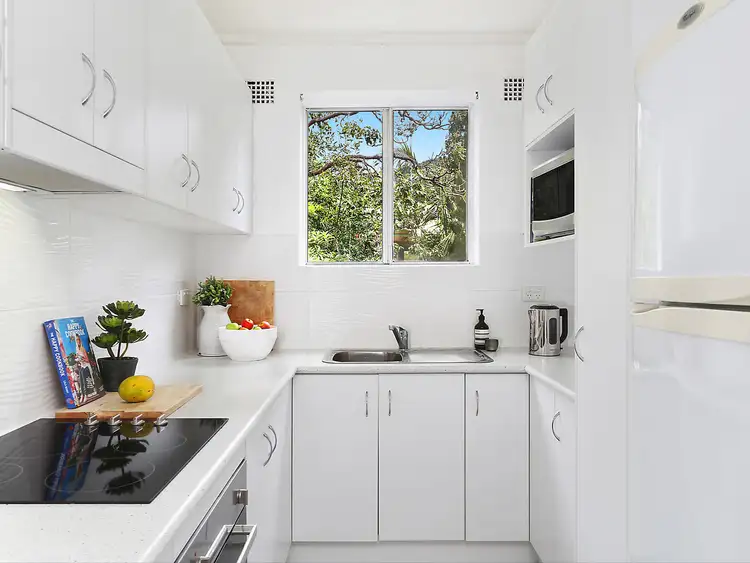 Second view of Homely apartment listing, 3/23 Oceana Parade, Austinmer NSW 2515