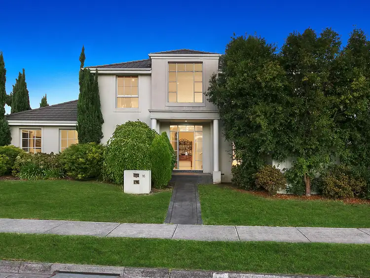 16 Wiarando Court, Doncaster East VIC 3109