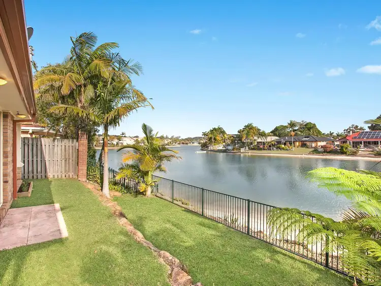 29 Waterdown Drive, Elanora QLD 4221