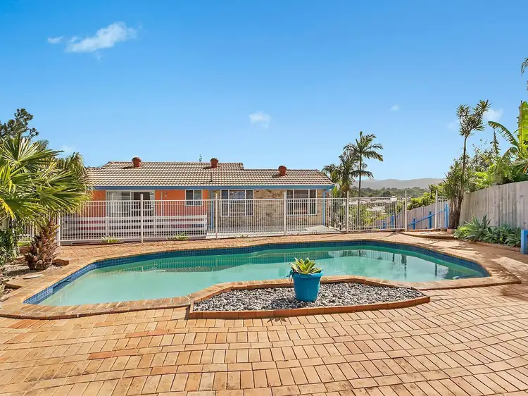 6 Abele Court, Elanora QLD 4221