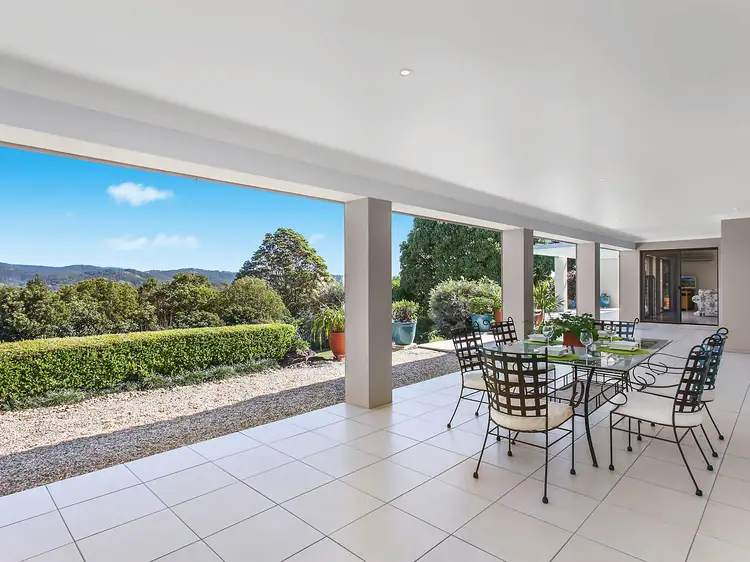 23 Westminster Boulevard, Elanora QLD 4221