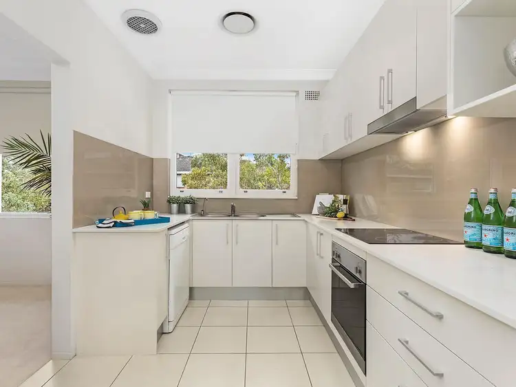 Third view of Homely apartment listing, 15/10 Bruce Street, Brighton-le-sands NSW 2216