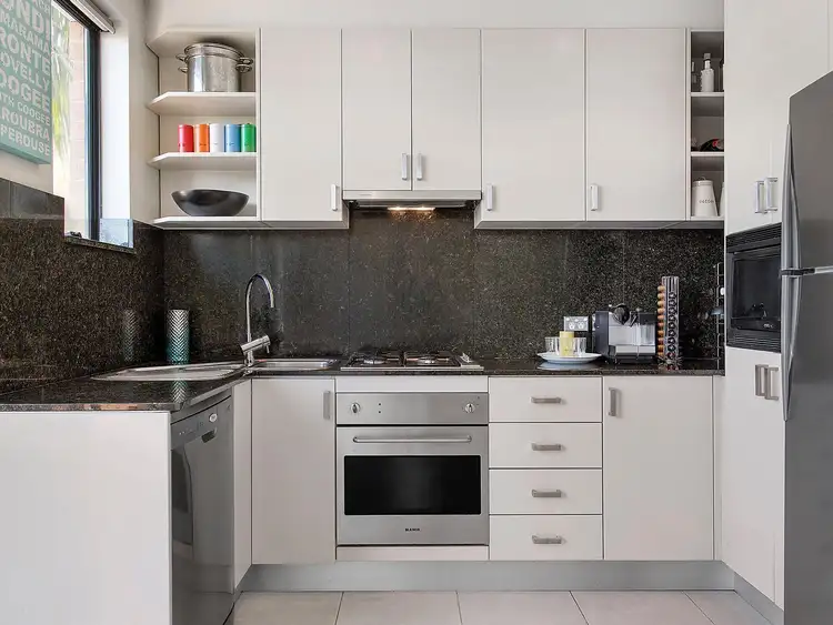 Sixth view of Homely apartment listing, 2/55 Carr Street, Coogee NSW 2034