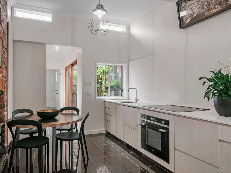 8 Alfred Street, Newcastle East NSW 2300