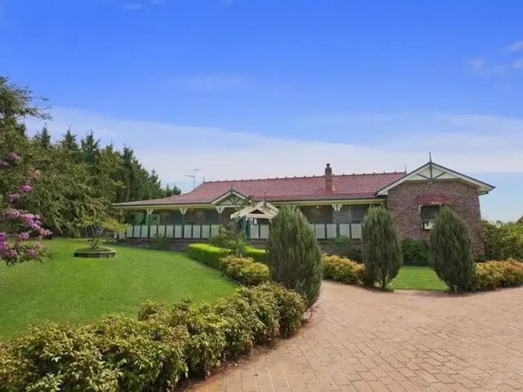 138 The Old Oaks Road, Grasmere NSW 2570