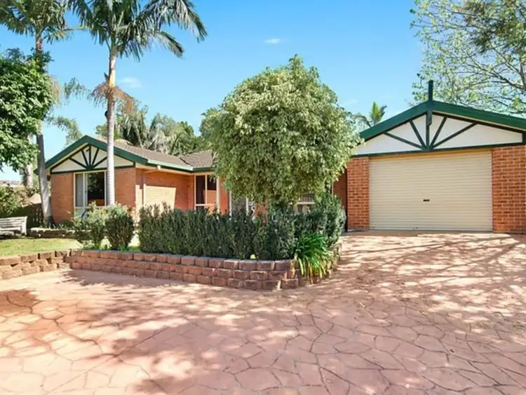 18 Henrietta Drive, Narellan Vale NSW 2567