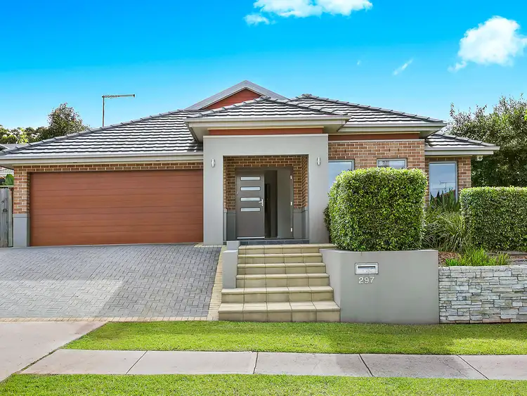 297 Mount Annan Drive, Mount Annan NSW 2567