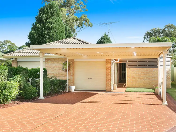 8 Cusack Close, St Helens Park NSW 2560