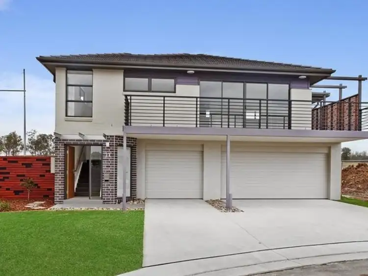 11 Lombardi Circuit, Oran Park NSW 2570