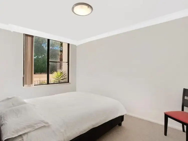 Third view of Homely apartment listing, 1E/74 Shirley Road, Wollstonecraft NSW 2065