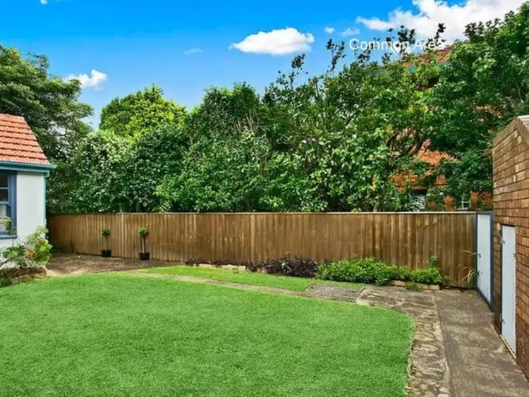 Fifth view of Homely apartment listing, 2/39A Crows Nest Road, Waverton NSW 2060