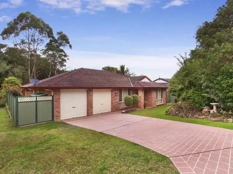 15 Judy Anne Close, Green Point NSW 2251