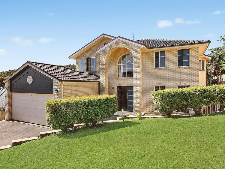7 Victor Close, Green Point NSW 2251