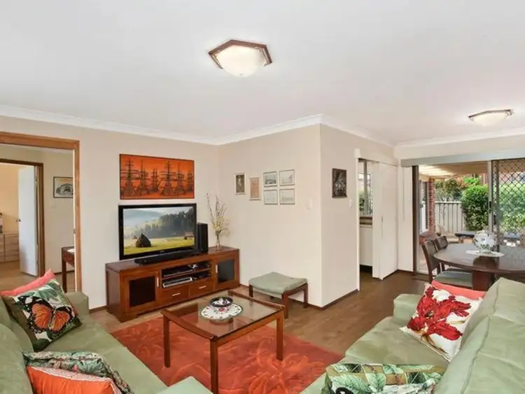 Third view of Homely house listing, 6 Fox Glove Close, Green Point NSW 2251