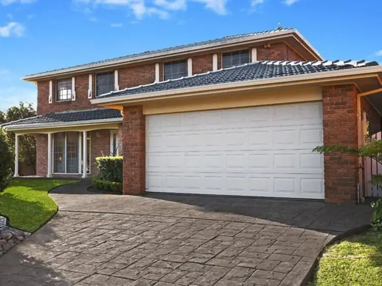 6 Caljarni Close, Green Point NSW 2251