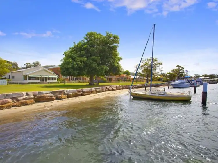 14 Shelly Beach Road, Empire Bay NSW 2257