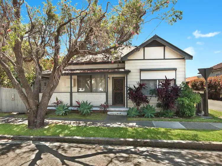 13 Coolah Road, Broadmeadow NSW 2292